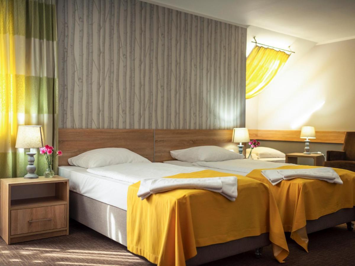 Hotel Muzakowski Łęknica Esterno foto