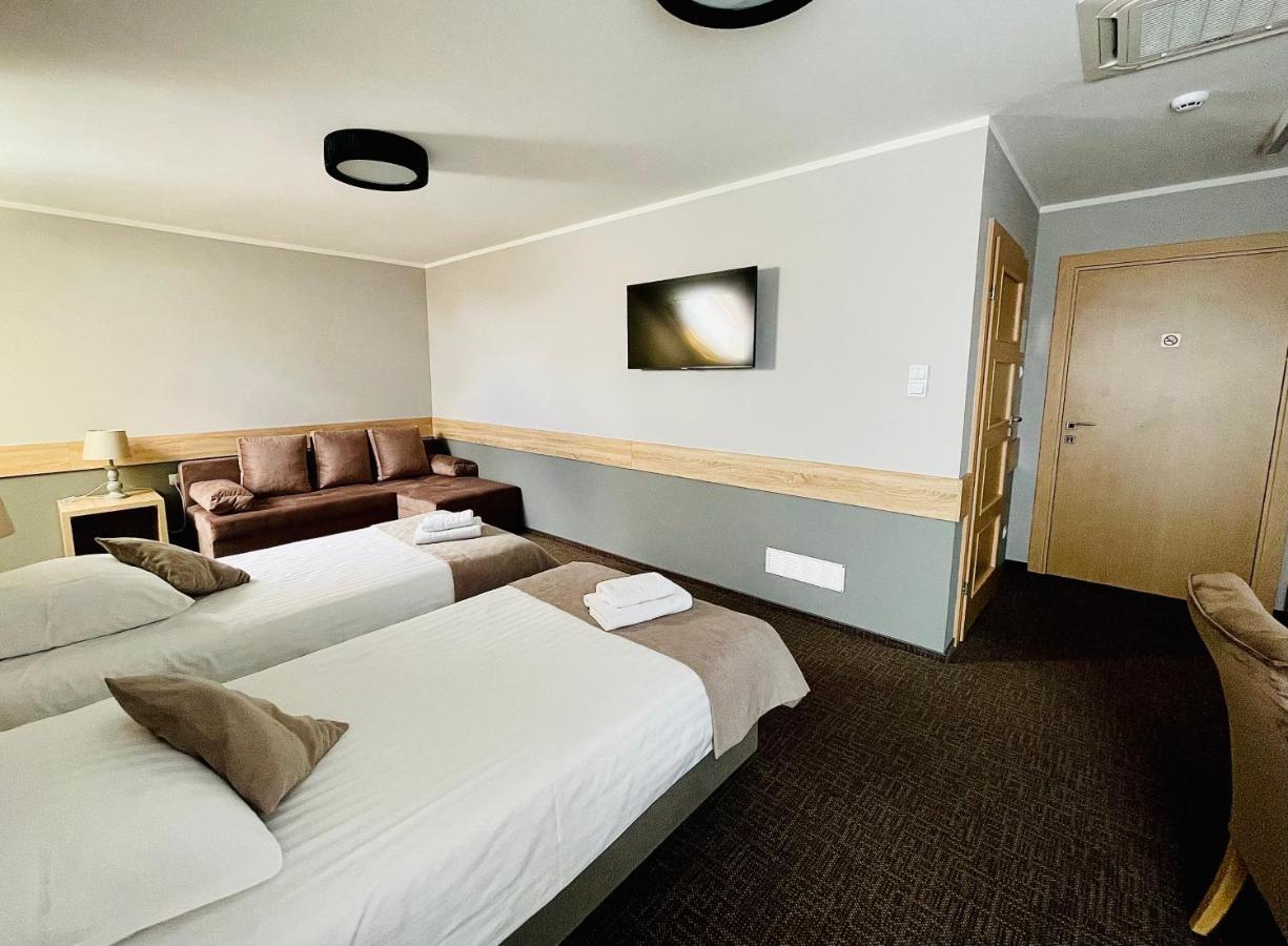 Hotel Muzakowski Łęknica Esterno foto