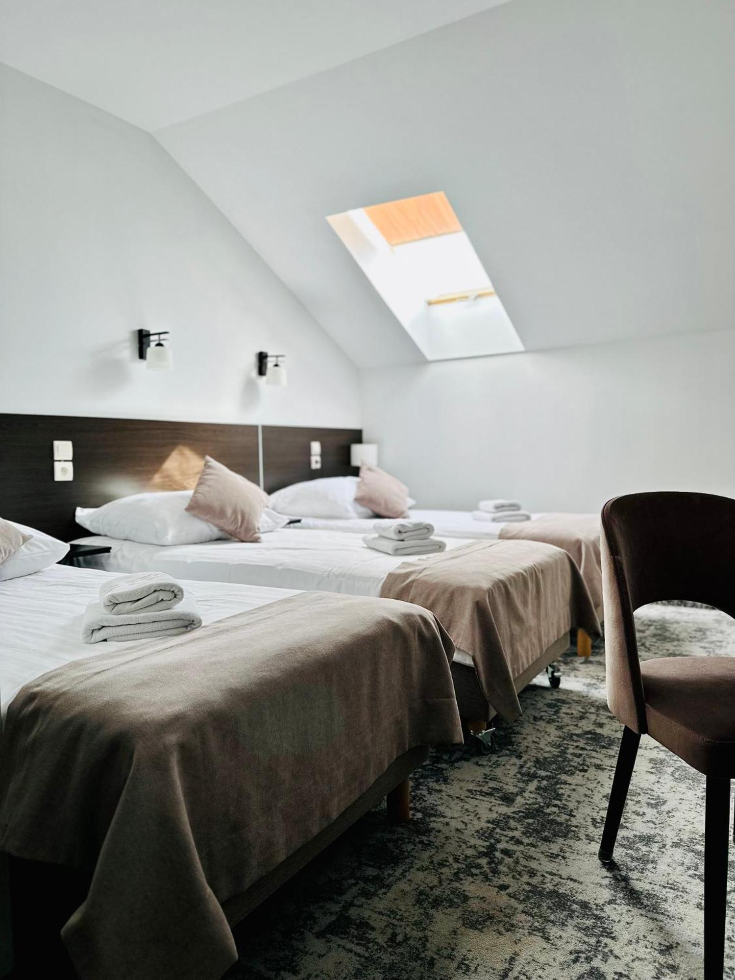 Hotel Muzakowski Łęknica Esterno foto