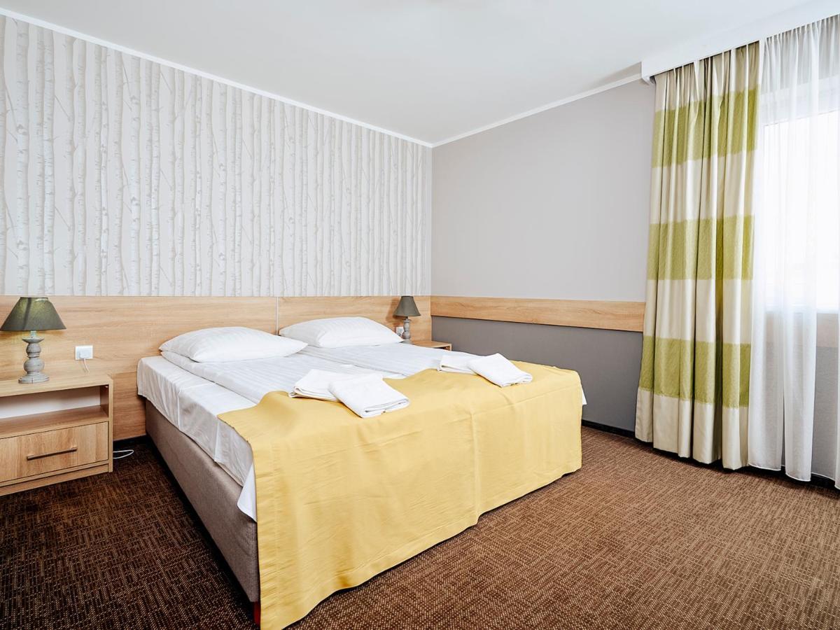 Hotel Muzakowski Łęknica Esterno foto